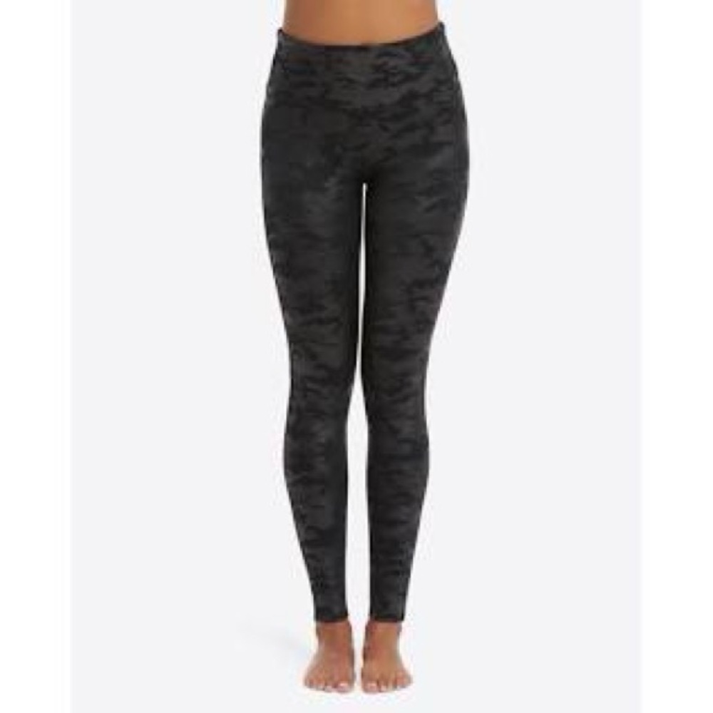 SPANX Black Camouflage Leggings